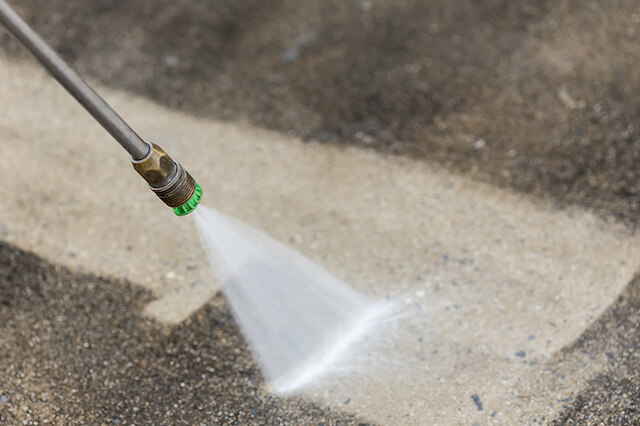 parking lot pressure washing in alexandria